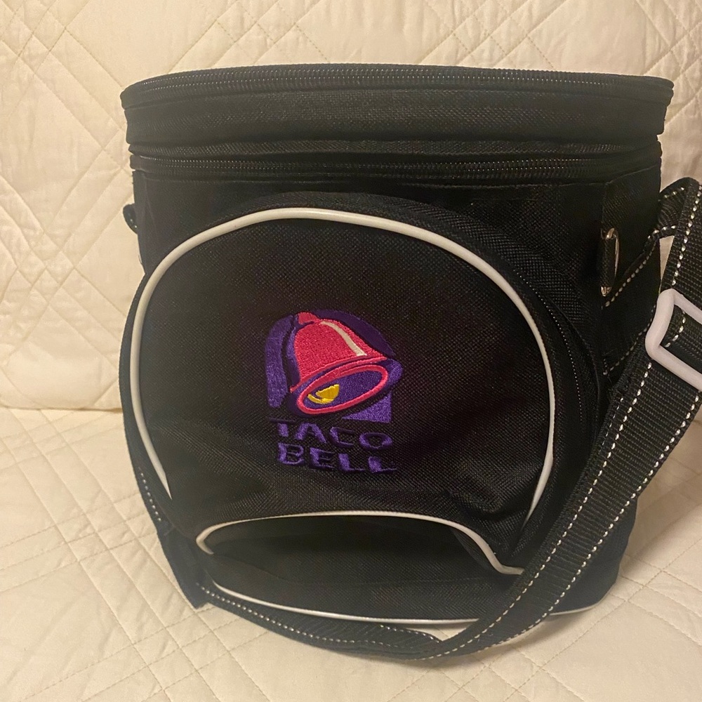 NWOT Taco Bell Lunchbox